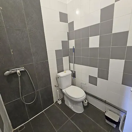 Apartamento Gregbnb - Mezzanine - Cour Exterieure - Parking Inclus - Clim Toulon